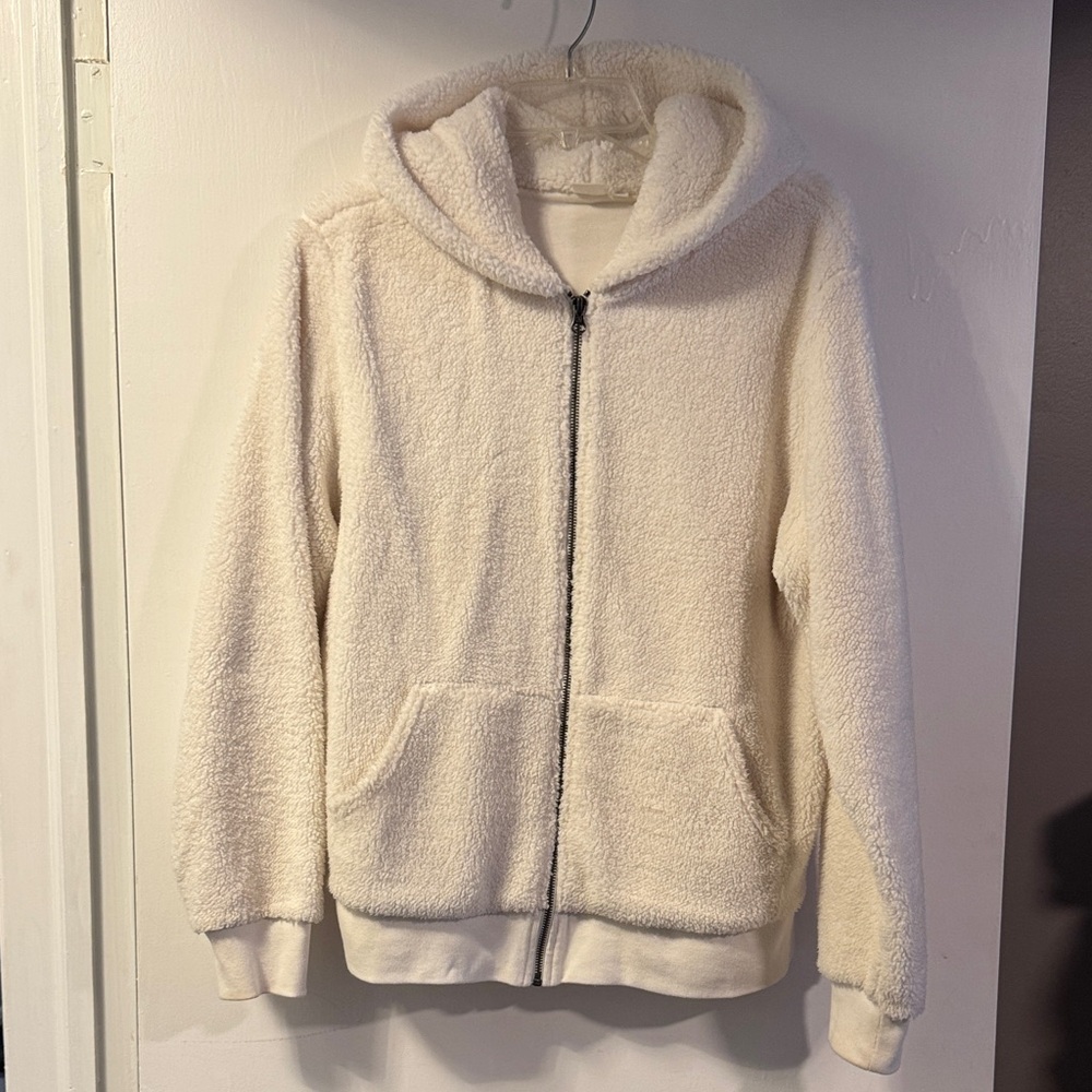 GAP White Sherpa Zippered Jacket size Large